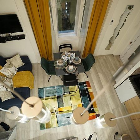 Suzan'S Apartment In The Heart Of ブダペスト エクステリア 写真