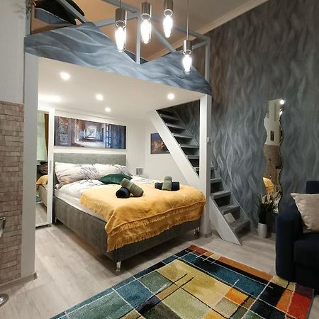 Suzan'S Apartment In The Heart Of ブダペスト エクステリア 写真