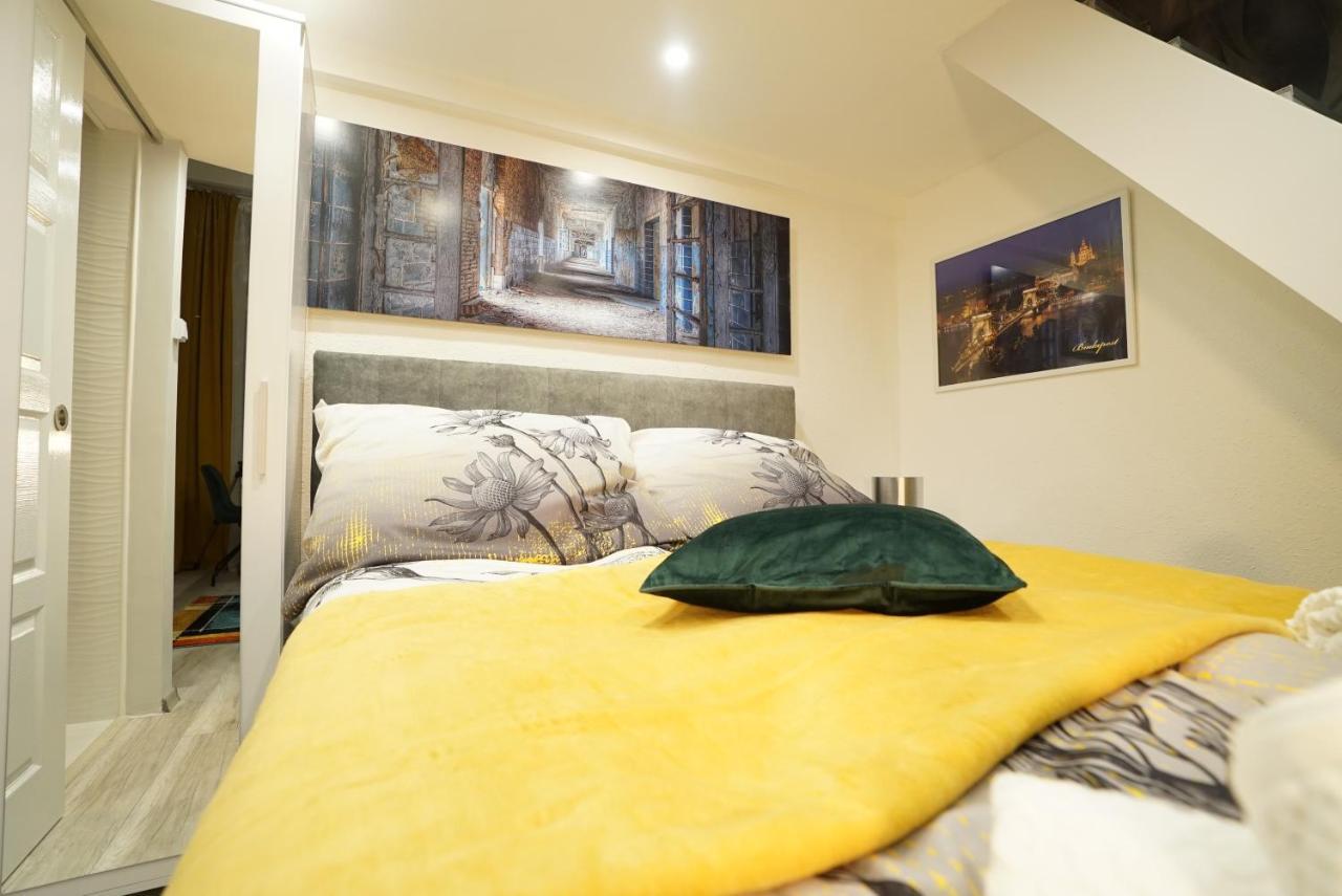 Suzan'S Apartment In The Heart Of ブダペスト エクステリア 写真