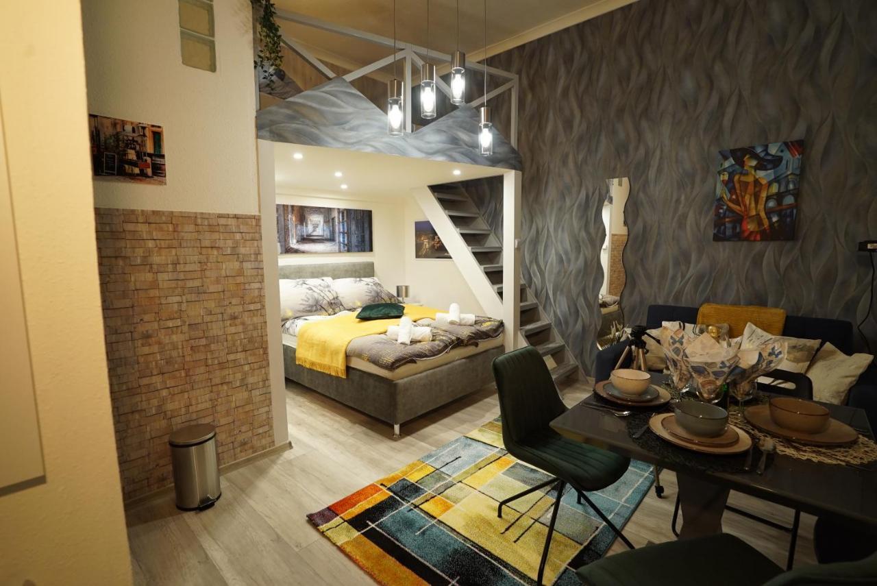 Suzan'S Apartment In The Heart Of ブダペスト エクステリア 写真